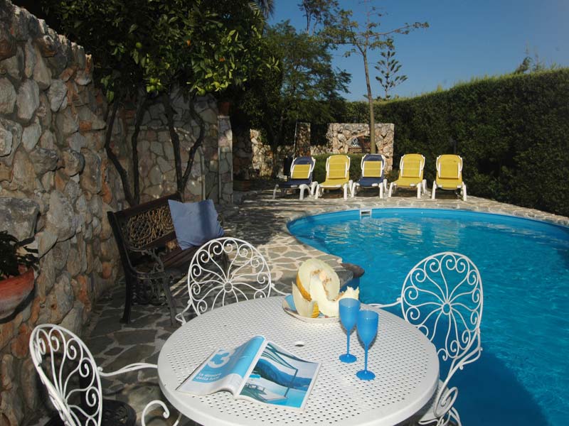 PATRIZIA BOUGANVILLEA : Lovely apartment with swimming pool in Castellammare del Golfo